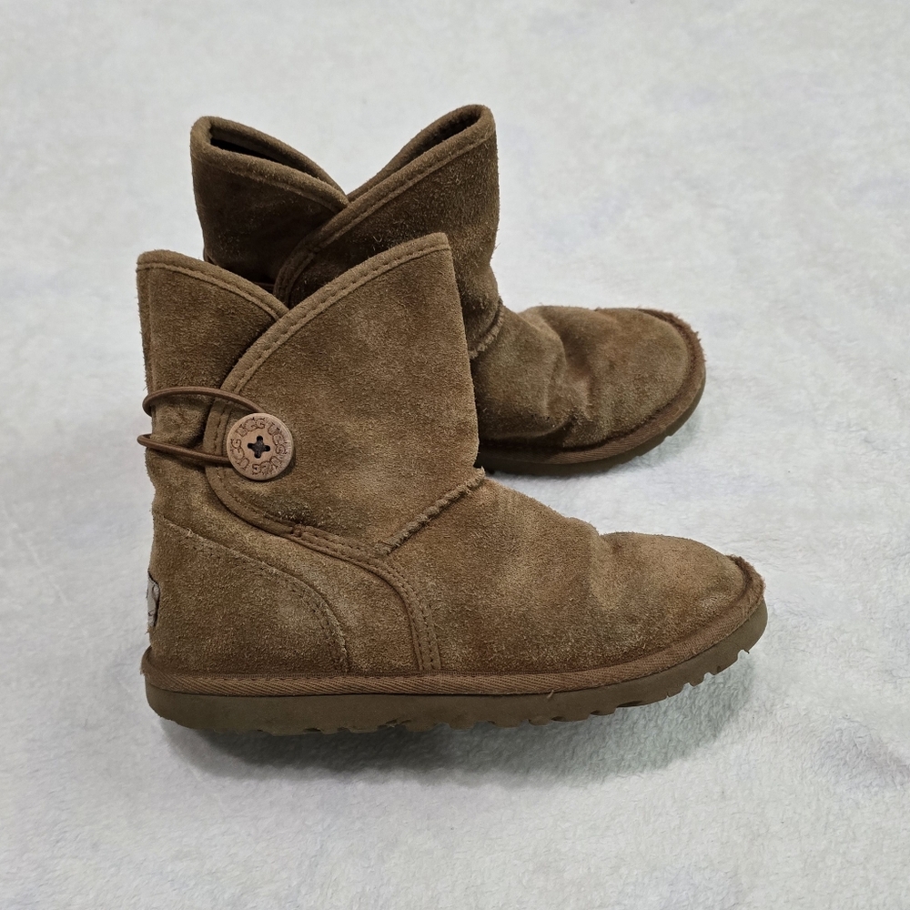 Girl's UGG Boots Australia Leona Slip-On Booties Chestnut Brown Youth Size 2